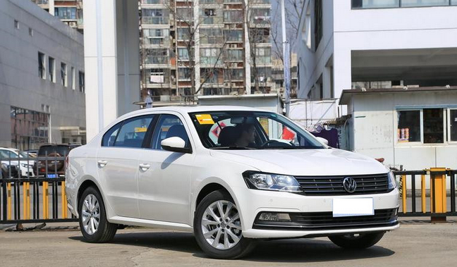 ‘hth·华体’
也许你没听说过他们 但他们写出的广告文案你一定知道(图1) hth华体