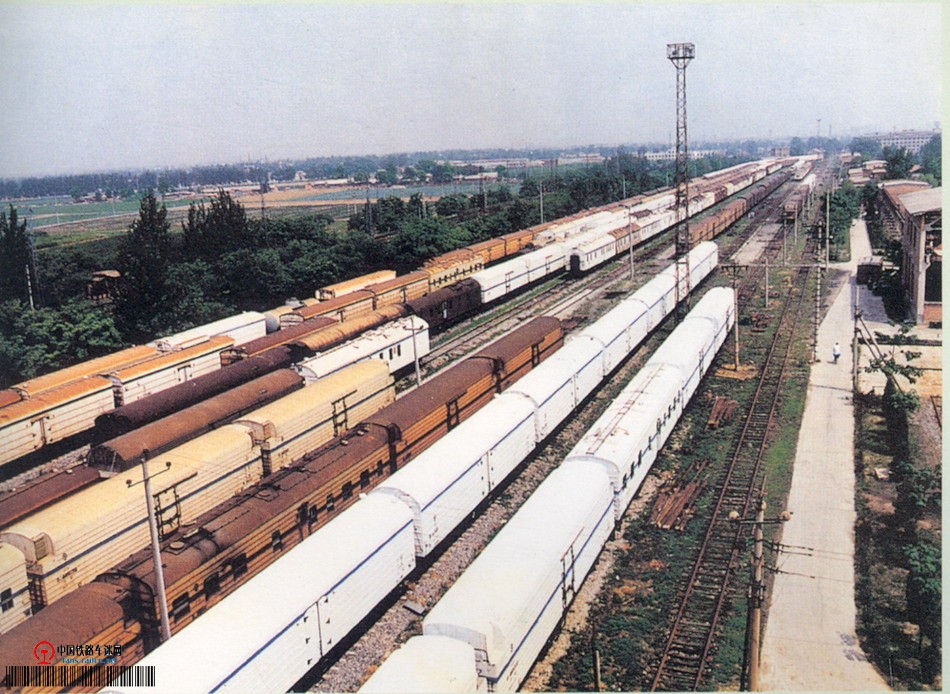 ‘hth华体’浅谈对我国企业年金发展的思考(图1) hth华体官方下载app