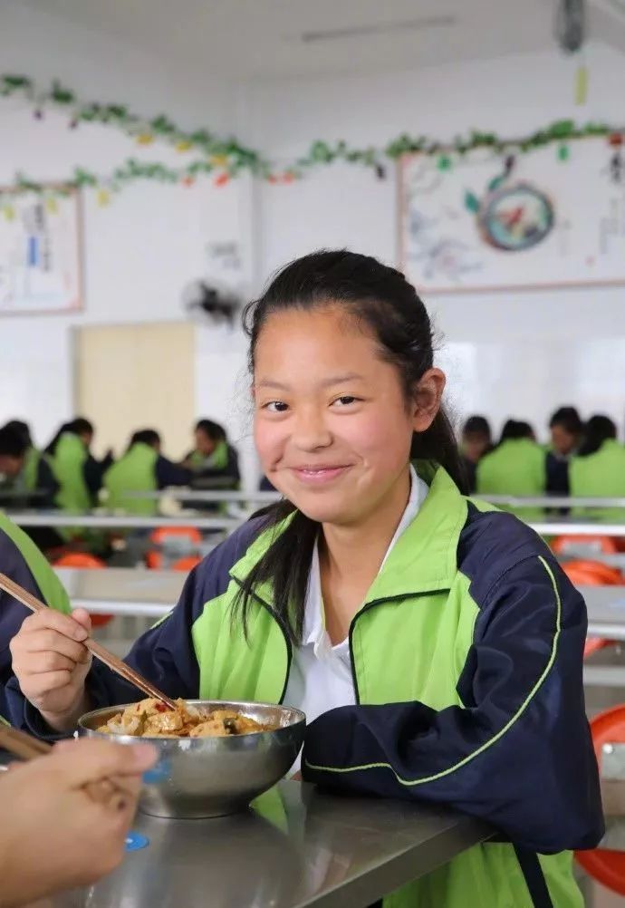 “hth华体官方下载app”六么令·次韵和贺方回金陵怀古鄱阳席上作(图2) hth华体官方下载app