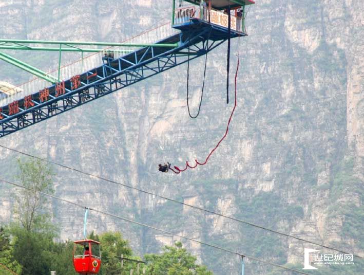 hth华体官方下载app_
文汇书单