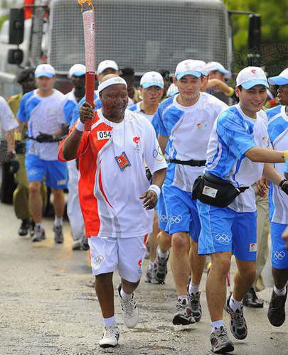 体验为主,VR技术将催生更多新的广告形式——专访宏盟媒体集团 Airwave移动营销的总经理Alvin Foo符传志|hth华体官方下载app(图1) hth华体